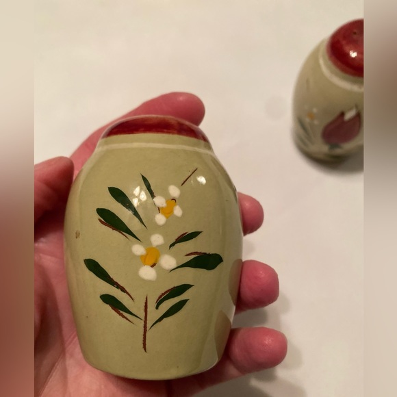Stangl Pottery 'Magnolia' Salt & Pepper Set Mid Century Modern - Picture 2 of 8